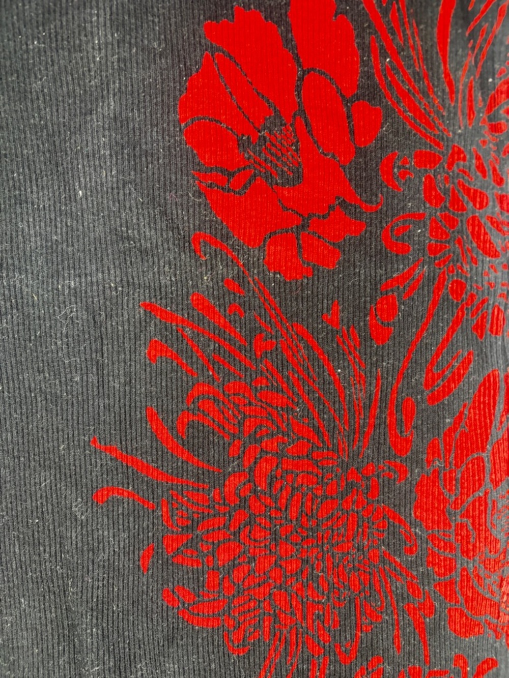 Vintage Y2K Black Ribbed Tank Top with Red Floral Print, Old Navy -S- - Picture 5 of 7